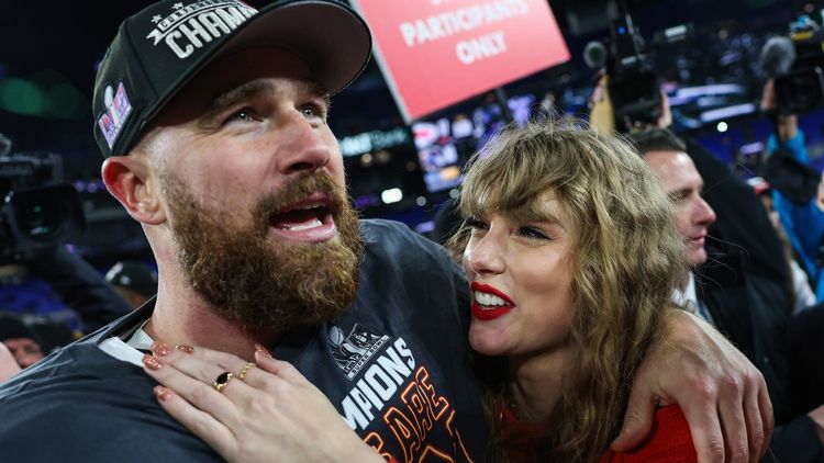 Taylor Swift Travis Kelce