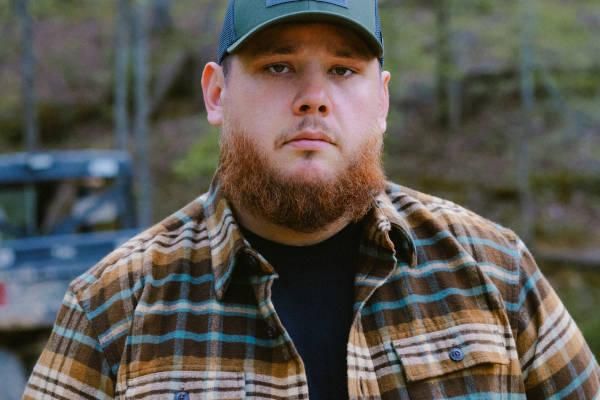 Luke Combs Australia 2025