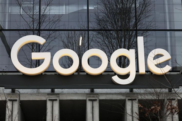 Russian court fines Google 20 decillion